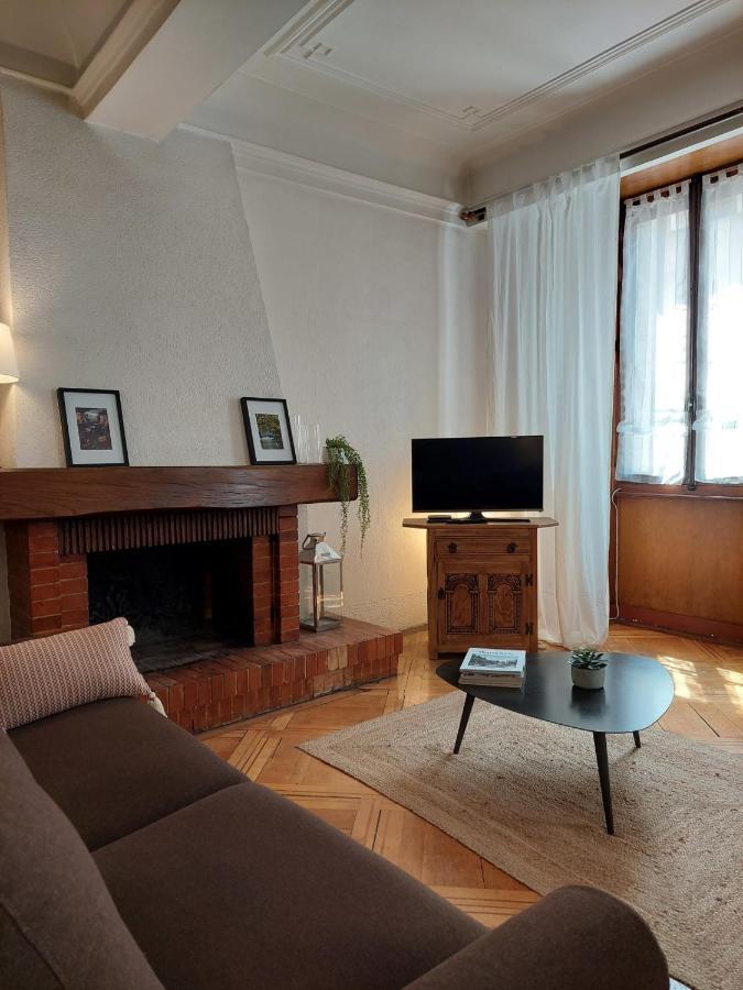 Le Vintage - Appartement En Plein Coeur De La Vieille Ville Annecy Exterior photo