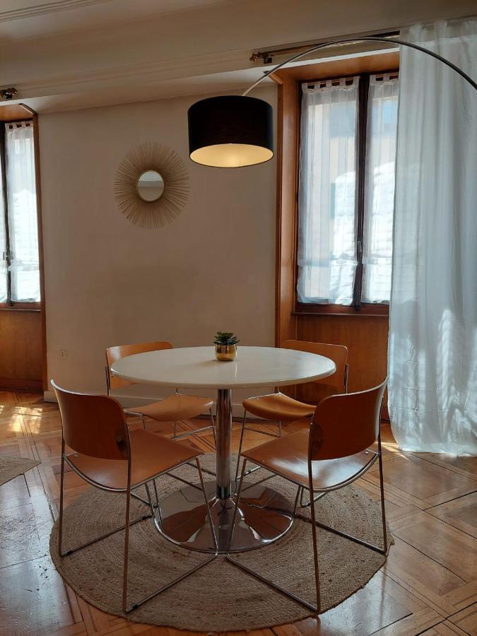 Le Vintage - Appartement En Plein Coeur De La Vieille Ville Annecy Exterior photo